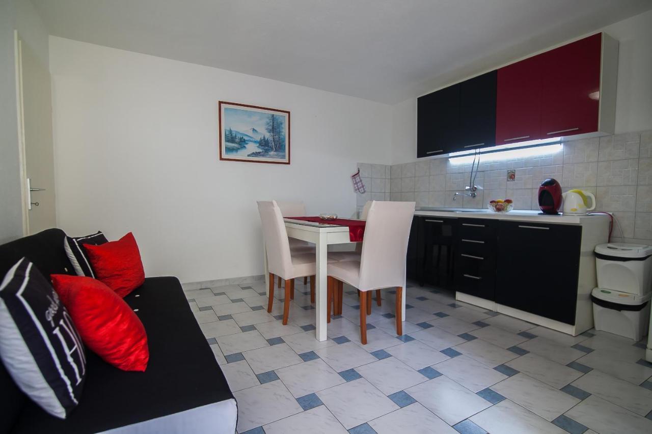 Aurora Appartement *