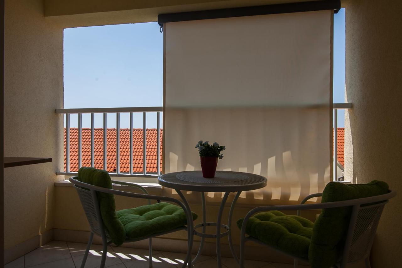 Aurora Appartement *